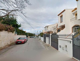 Casa adosada en venta en Ogíjares