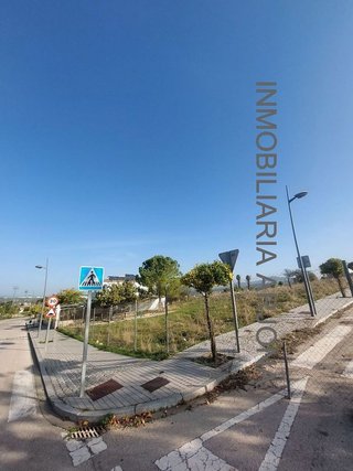 Solar en venta en Lucena