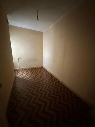 Edificio en venta en Flores de Sil - La Placa en Ponferrada