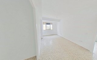 Piso en venta en Parque Victoria Eugenia en Málaga