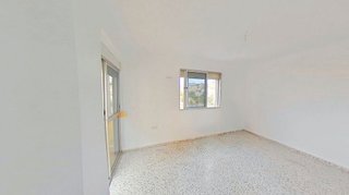 Piso en venta en Parque Victoria Eugenia en Málaga