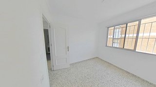 Piso en venta en Parque Victoria Eugenia en Málaga