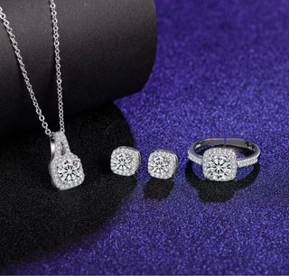 Conjunto Joyas: Collar, Pulsera y Aretes