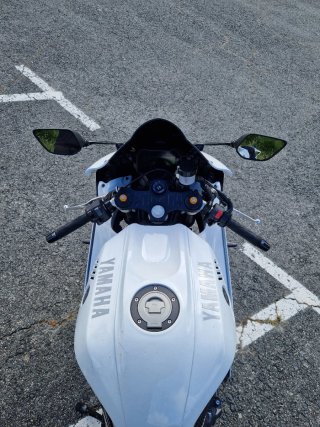Yamaha R7