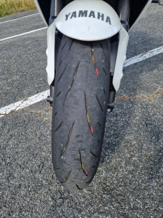Yamaha R7