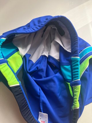 Bañador niño talla M