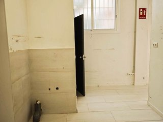 Local comercial en alquiler en Olesa de Montserrat