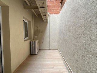 Local comercial en alquiler en Can Nadal - Falguera en Sant Feliu de Llobregat