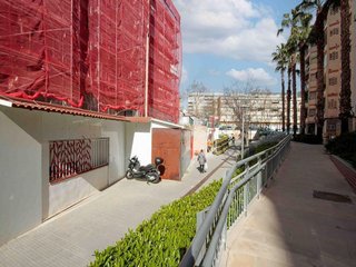 Local comercial en venta en Sant Ildefons en Cornellà de Llobregat