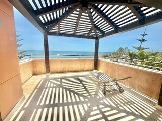 Ático en alquiler en Puerto Banús en Marbella