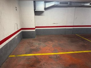 Garaje en venta en Sant Francesc en Valencia