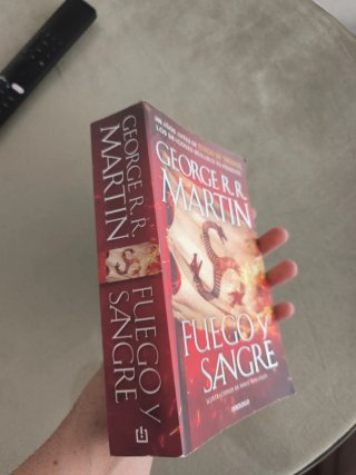 Fuego y sangre