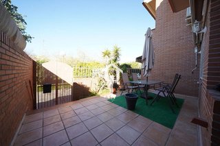 Casa adosada en venta en Divina Pastora en Alicante