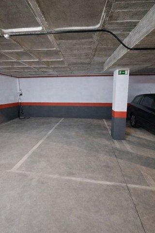 Garaje en venta en Yucatán - Las Cornisas en Rozas de Madrid (Las)