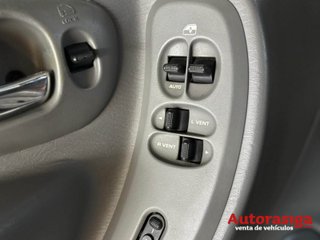 Chrysler Grand Voyager 2004
