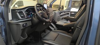 Ford Tourneo Custom 2023