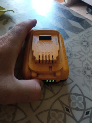 Batería Dewalt 18V 3.0Ah