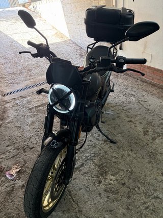 Ducati Scrambler Full Throttle Negra