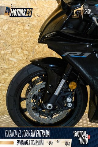 YAMAHA YZF R1 **REESTRENO**PELACRASH**AKRAPOVIC**