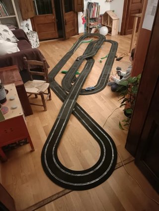 Scalextric C4 GT con caja y extras