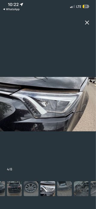 Faro Toyota RAV4