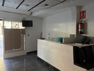 Local comercial en alquiler en Centre - Colomeres - Rambles en Gavà