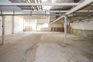 Nave industrial en alquiler en Martín Carpena - Torre del Río en Málaga