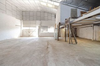 Nave industrial en alquiler en Martín Carpena - Torre del Río en Málaga