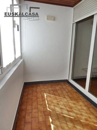 Piso en alquiler en Ametzola en Bilbao