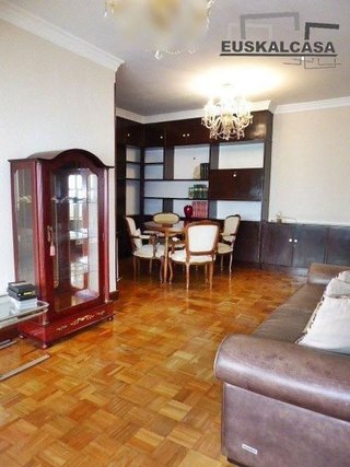 Piso en alquiler en Ametzola en Bilbao