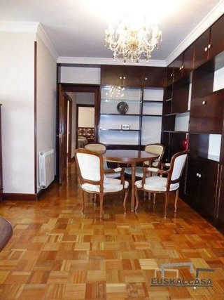 Piso en alquiler en Ametzola en Bilbao