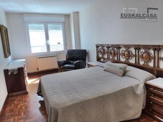 Piso en alquiler en Ametzola en Bilbao