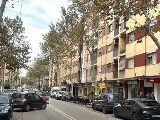 Local comercial en venta en Centro Ciudad en Manises
