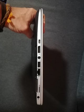 HP EliteBook i5 16gb RAM 512gb SSD 14'