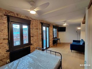 Piso en venta en Atxuri en Bilbao