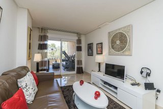 Piso en venta en Nueva Andalucía centro en Marbella