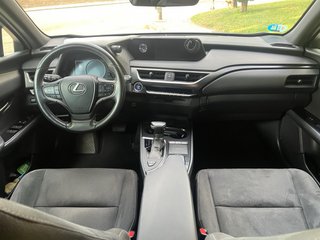 Lexus UX 2020