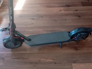 Patinete eléctrico casi nuevo