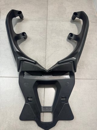 Soporte y Baúl Tmax 2017-2019
