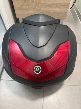 Soporte y Baúl Tmax 2017-2019