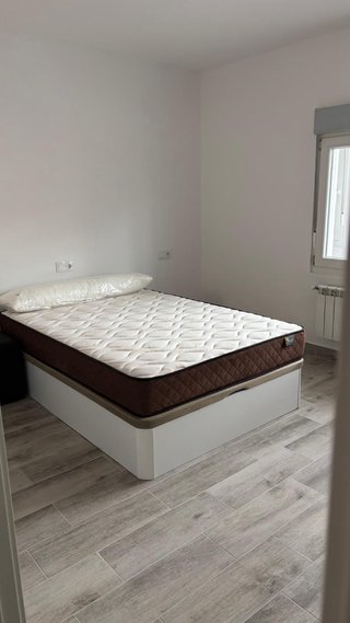 Canape y Colchón 190x150cm LUGO CIUDAD