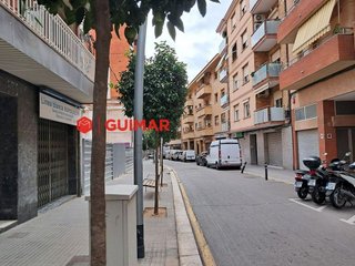 Local comercial en alquiler en El Centre en Esplugues de Llobregat