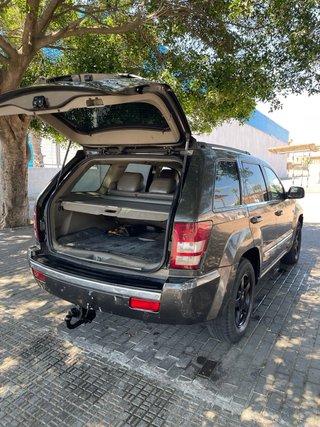 Jeep Grand Cherokee (AUTOMATICO)