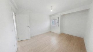 Piso en venta en Reyes en Parla