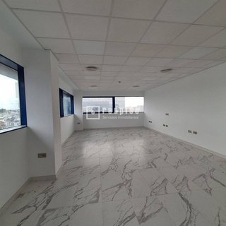 Oficina en venta en Torreblanca en Sevilla