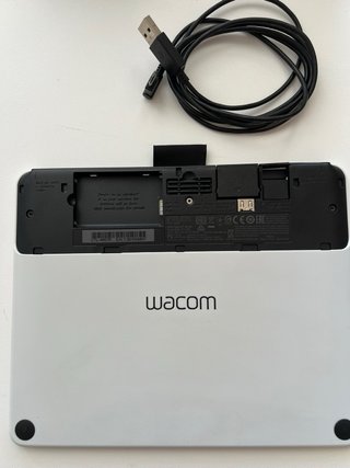 Wacom Intuos Draw CTL-490 Blanca