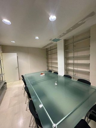 Local comercial en alquiler en Navas en Barcelona