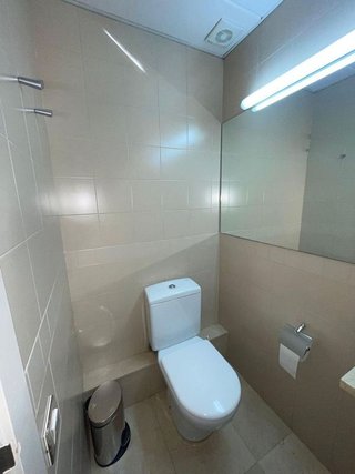 Local comercial en alquiler en Navas en Barcelona