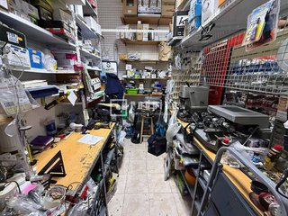 Local comercial en alquiler en Pinar del Rey en Madrid
