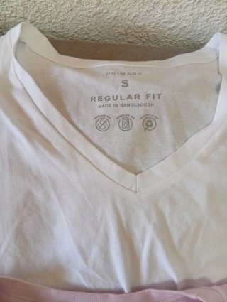 Lote 3. 2 Camisetas Manga Corta 1sudadera T.S.